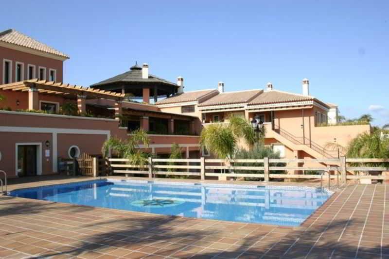 Hotel Los Nebrales *
